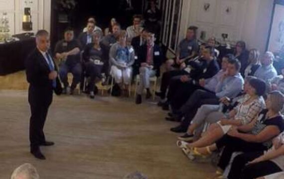 ScaleWidthWzQwMF0-event-m500-small-business ScaleWidthWzQwMF0-event-m500-small-business